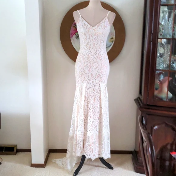 amethyst lace dress Lace Halter A-Line Chiffon Bridesmaid Dress in Amethyst main image 0